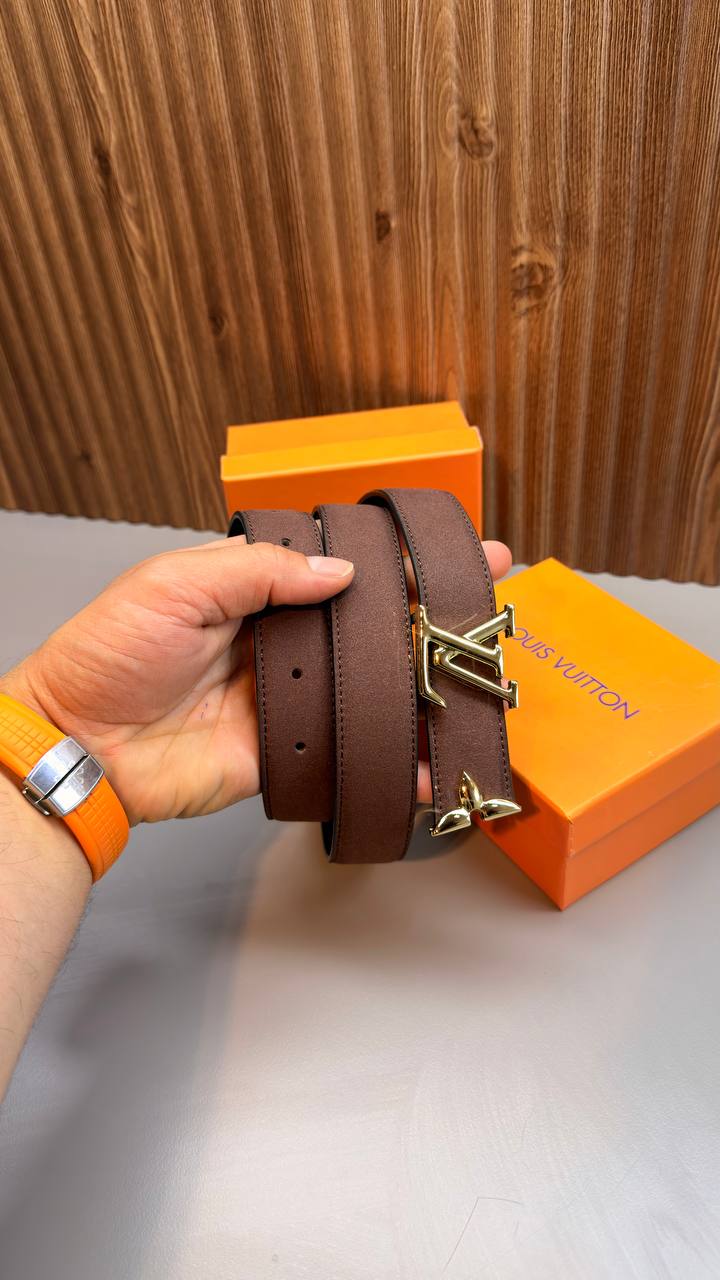 Anti-tarnish steel buckle Genuine leather
