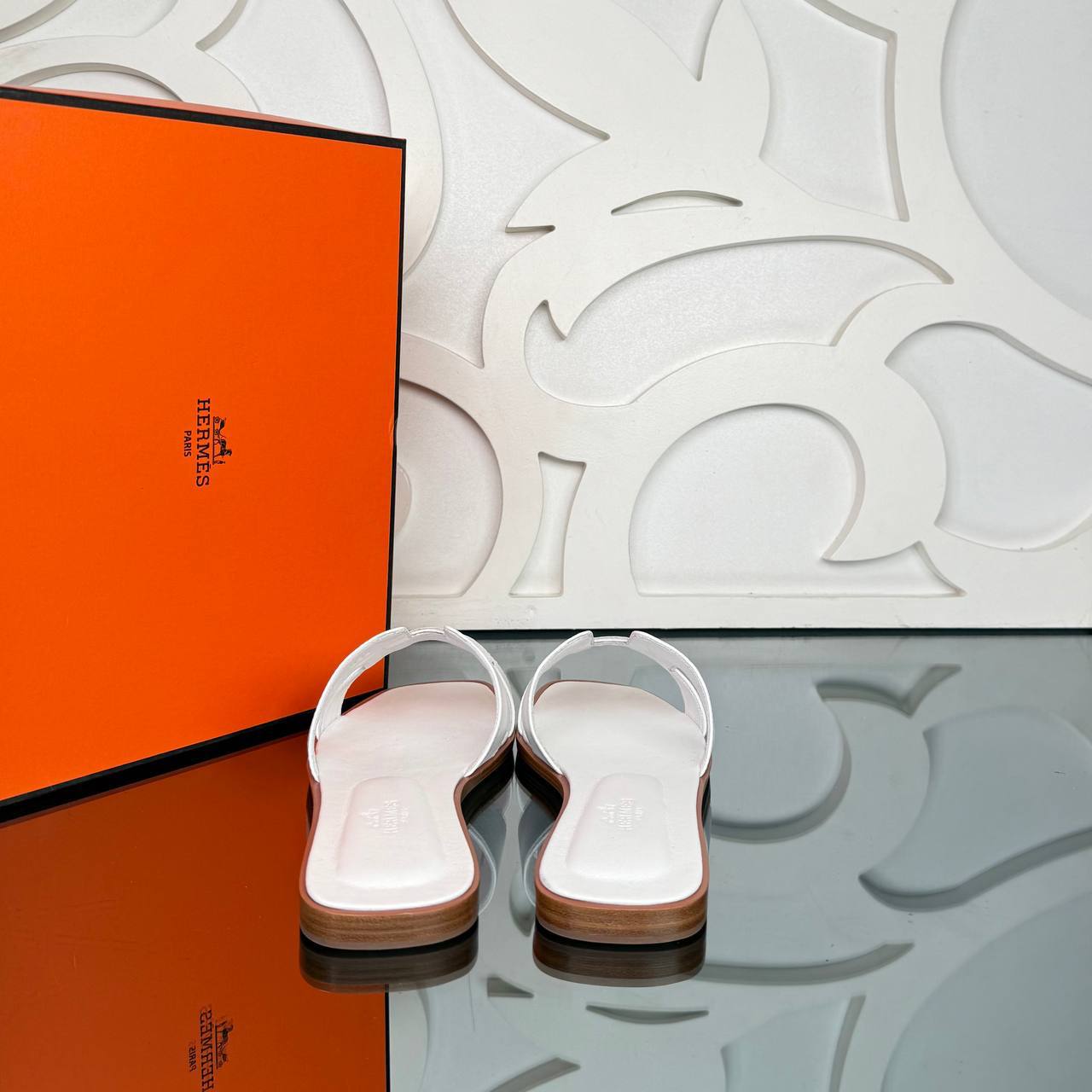 Kelly 22 Taschen- und Slipper-Set