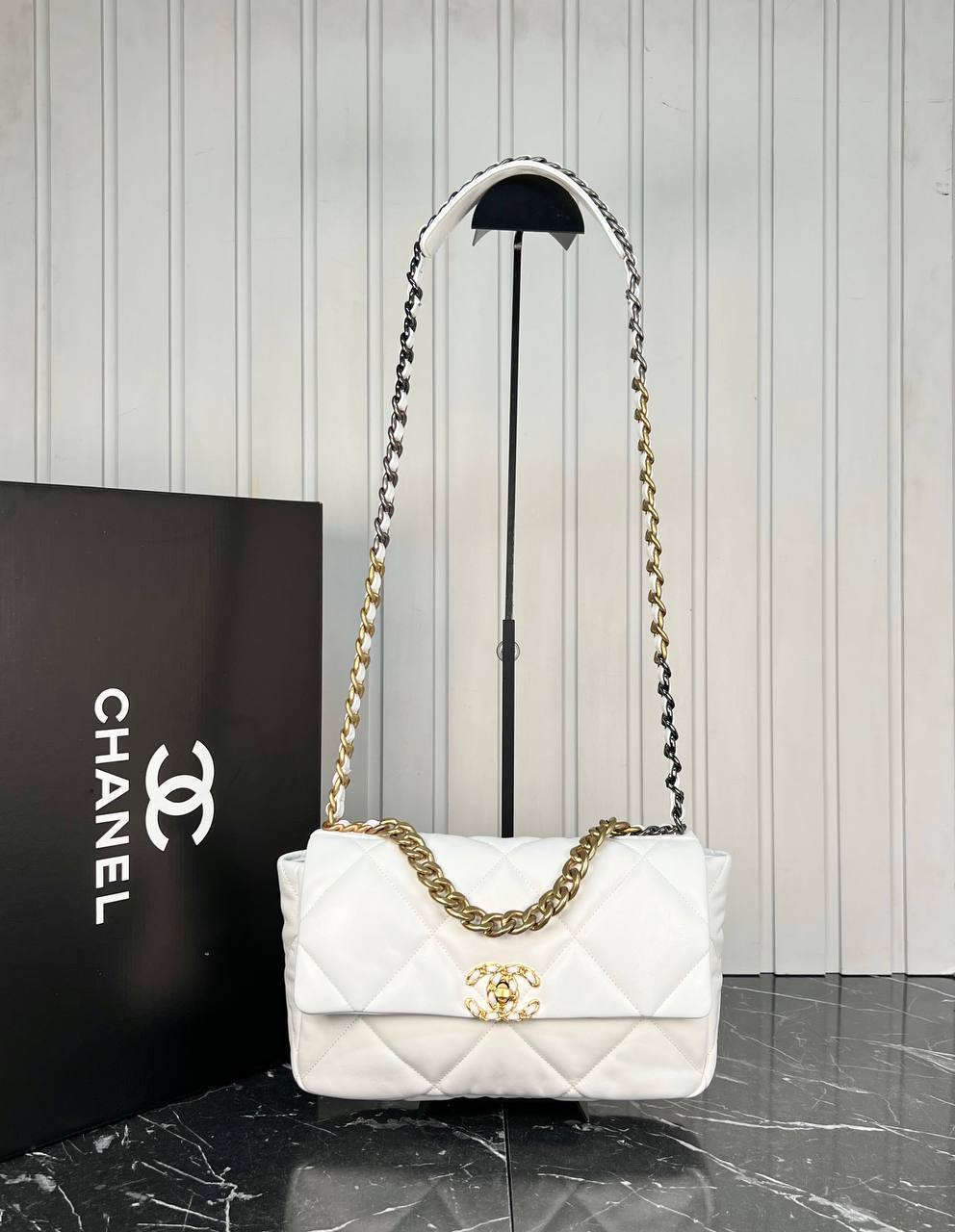 19 Bag Medium