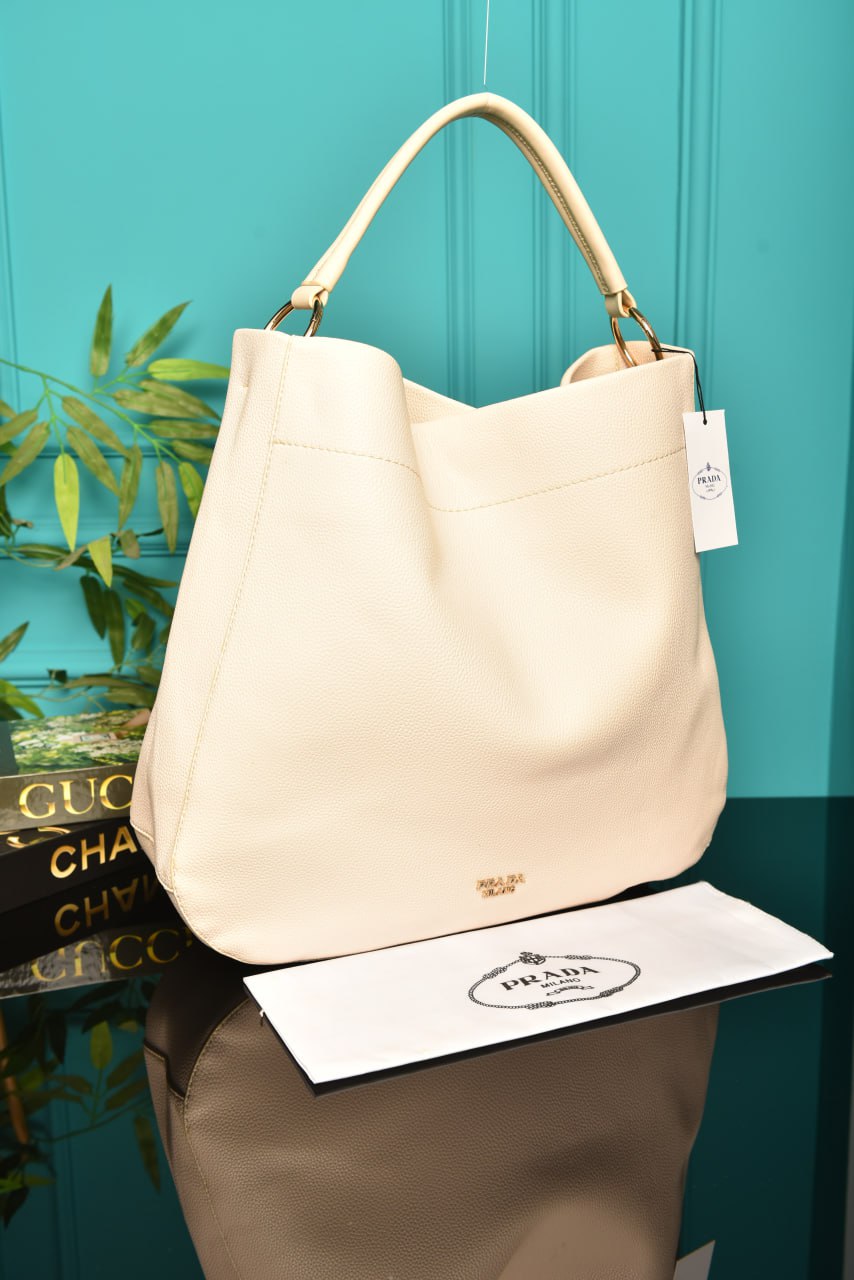 Large Leather Shoulder Bag