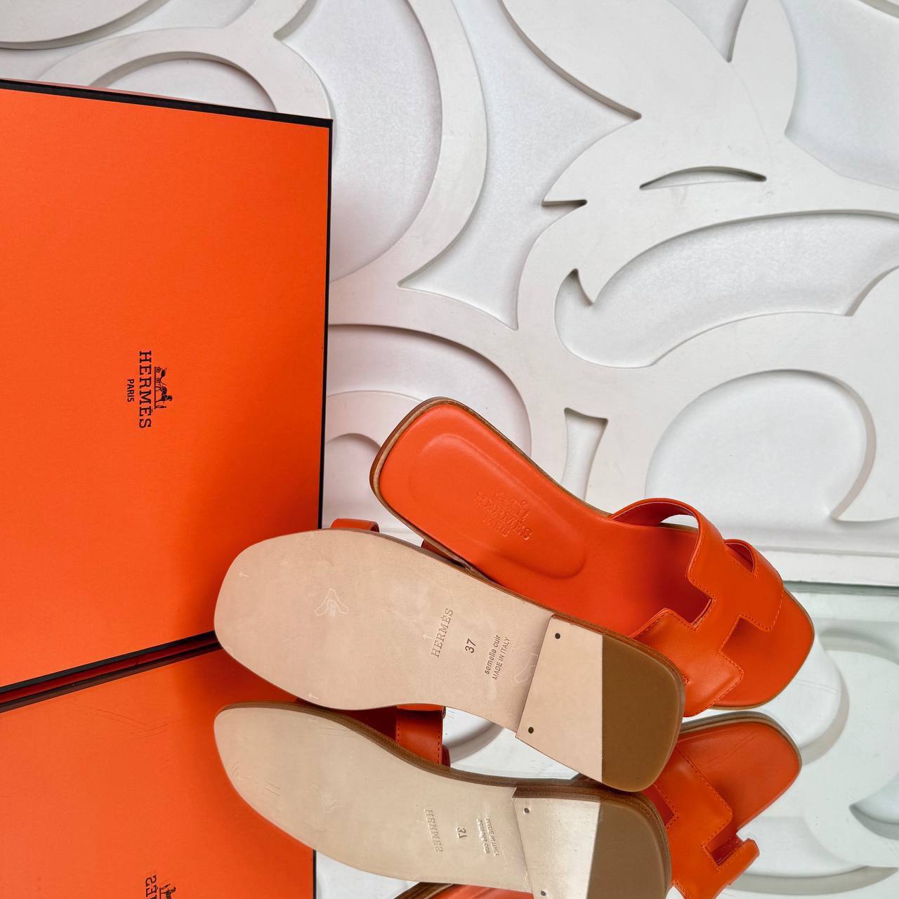 Brkin 35 Taschen- und Pantoffel-Set