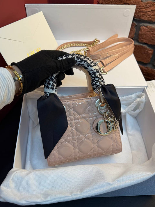Leather Model Lady Bag