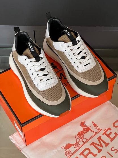 HMS Neue Turnschuhe