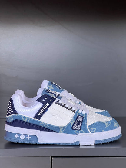 Schuhe der neuen Saison