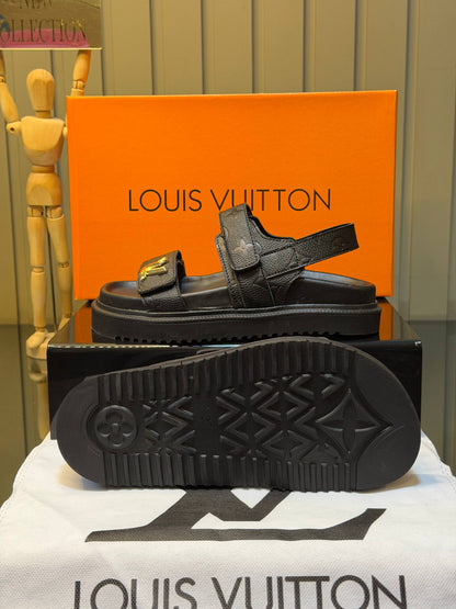 L New Season Sandals